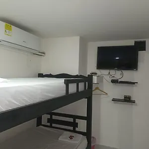 El Altisimo Pensión Cartagena